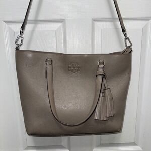 Tory Burch Pebbled Leather Taupe-Gray Tote Tassel Shoulder Bag Handbag Purse‎